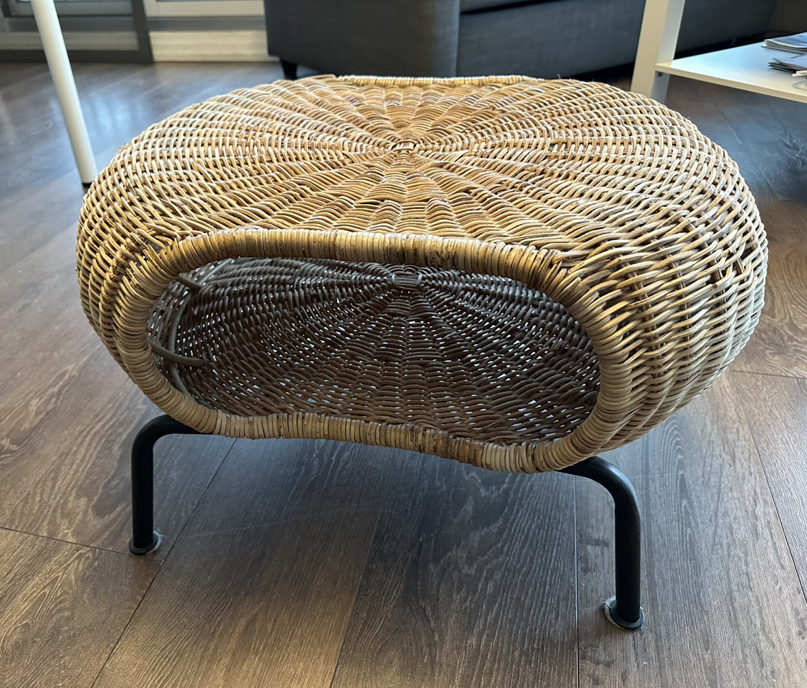 Ikea footstool with storage - photo 3