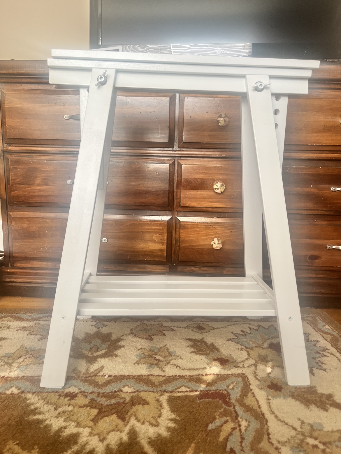 Easel? Side table? Bfast tray? - photo 2