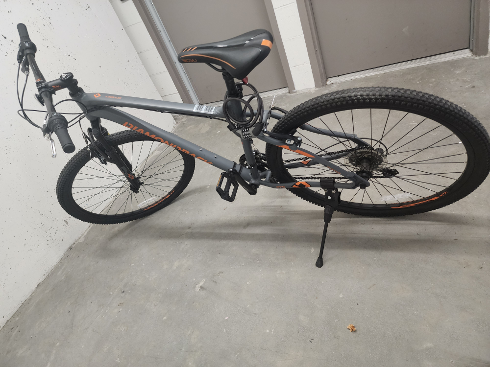 Diomondback hybrid bike image indicator(2)