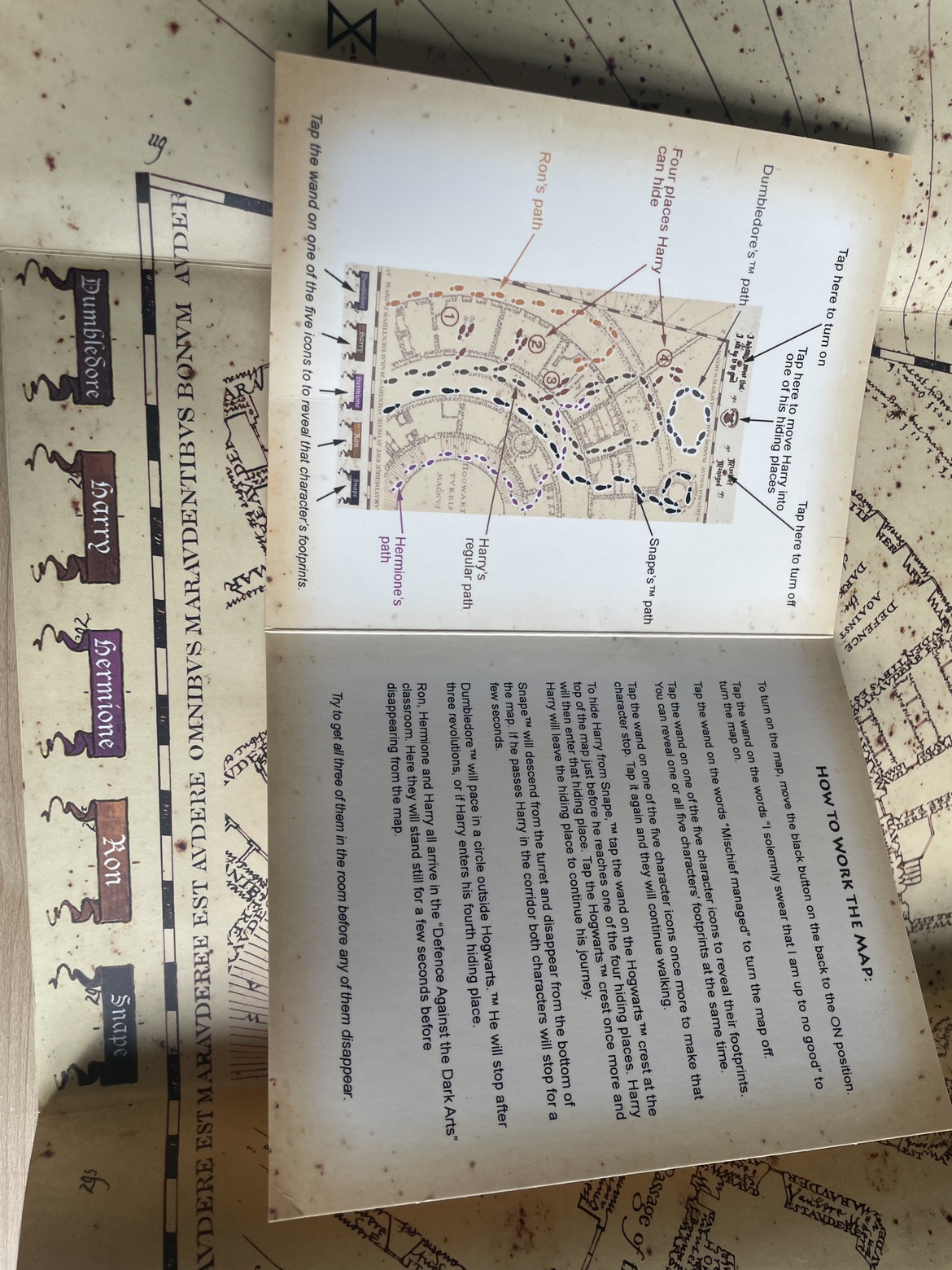 Harry Potter The Marauder's Map (INTERACTIVE) - photo 4