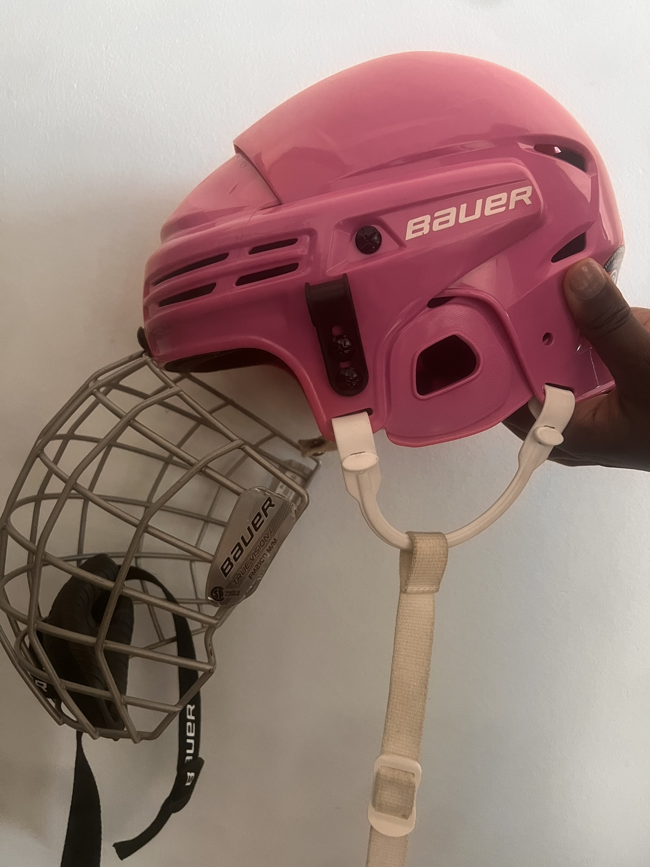BAUER HOCKEY HELMET - photo 2