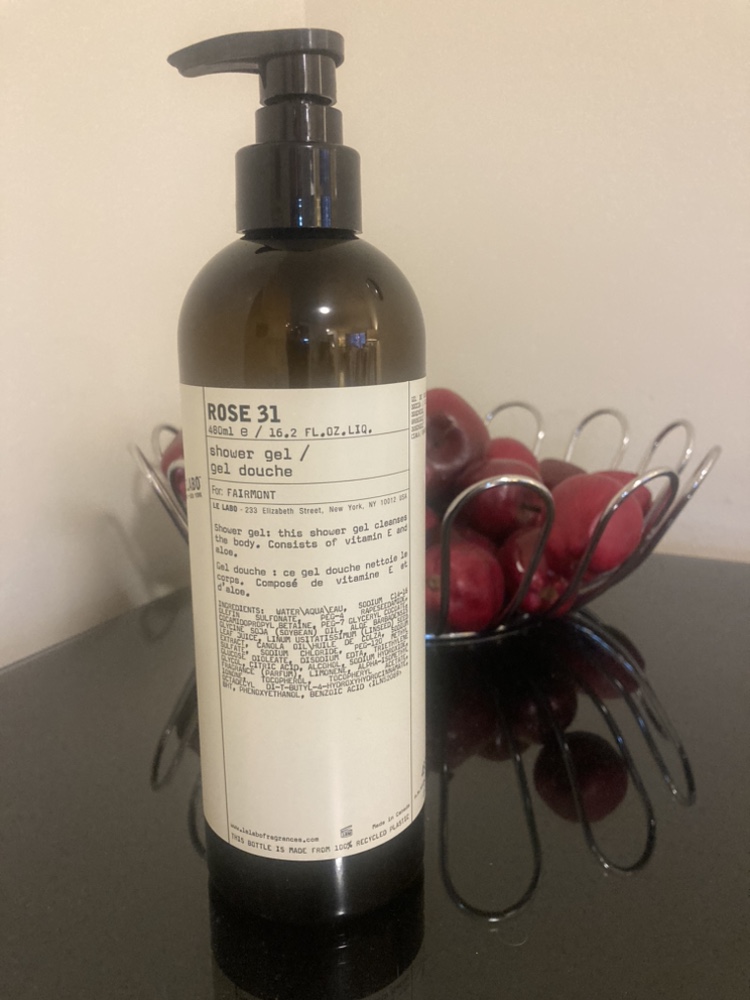 LOOK !!!!!! Le Labo Rose 31 Brand New Shower Gel jumbo size - photo 3
