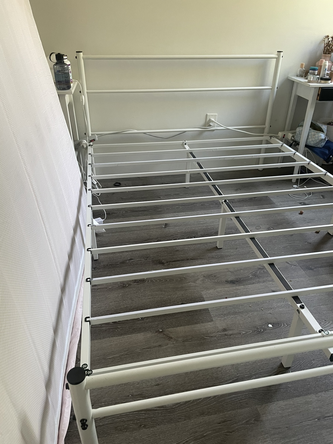 Bed frame - photo 3