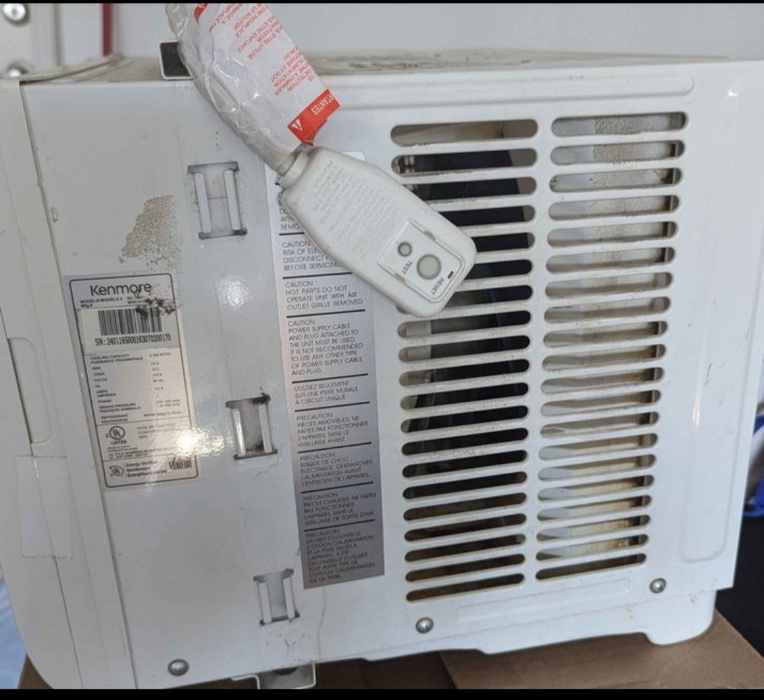Air conditioner - photo 2
