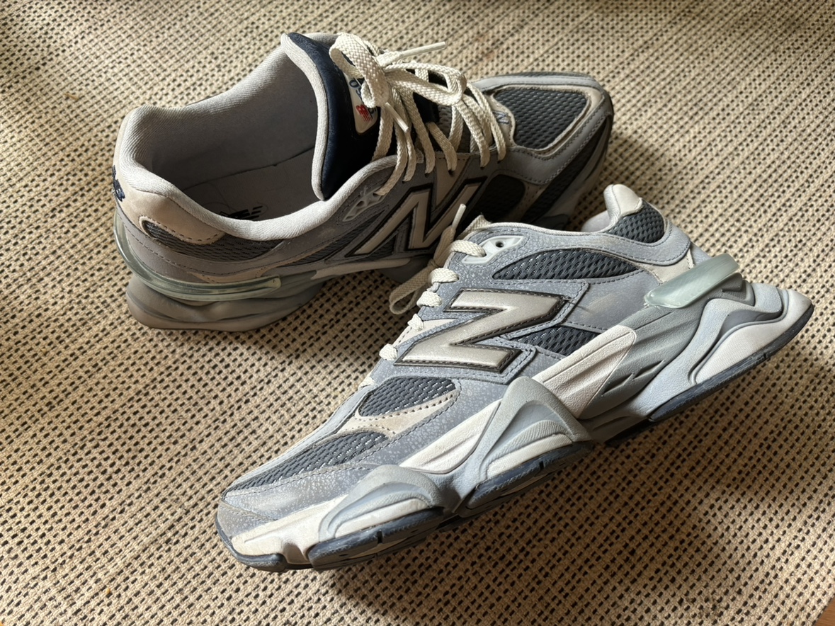 New Balance 9060 The Moon Daze image indicator(2)