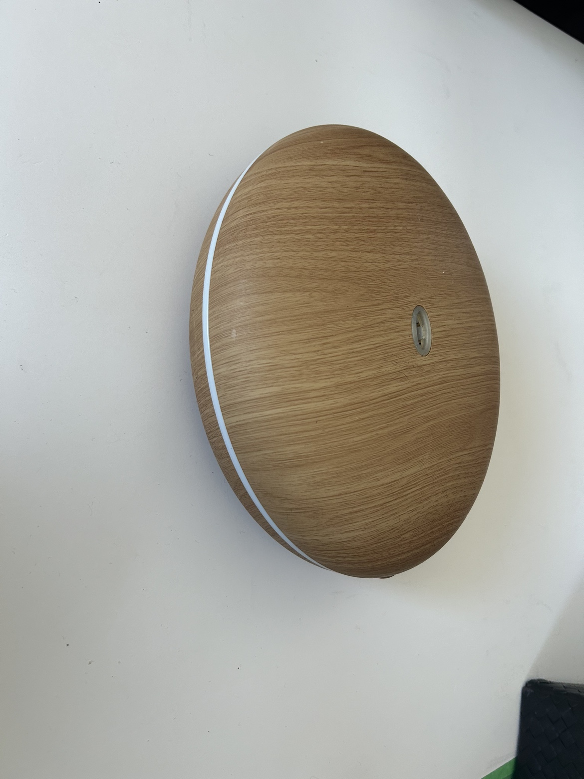 #Freecycle Smiley Daisy Aromatherapy Diffuser (without Cord)** thumbnail