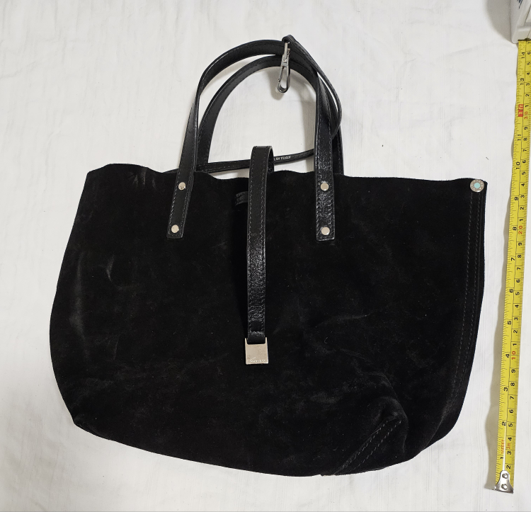 tiffany and co bag with coin purse image indicator(2)