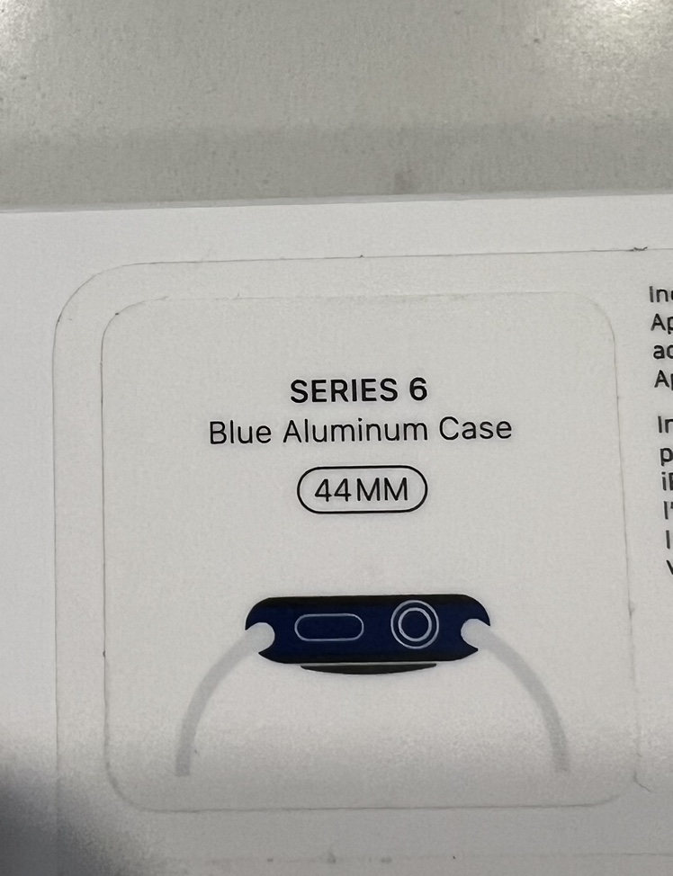 Apple Watch Series 6 - photo 2