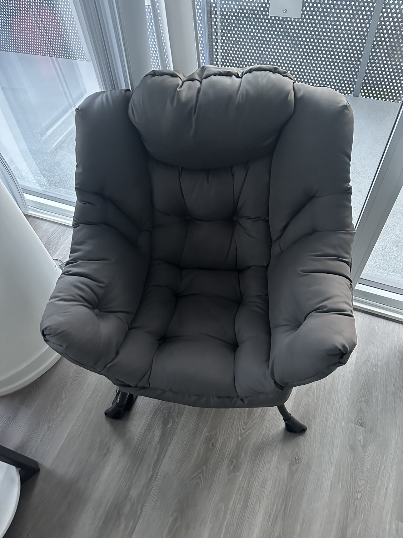 Comfy Chair. Original $170+ - photo 2