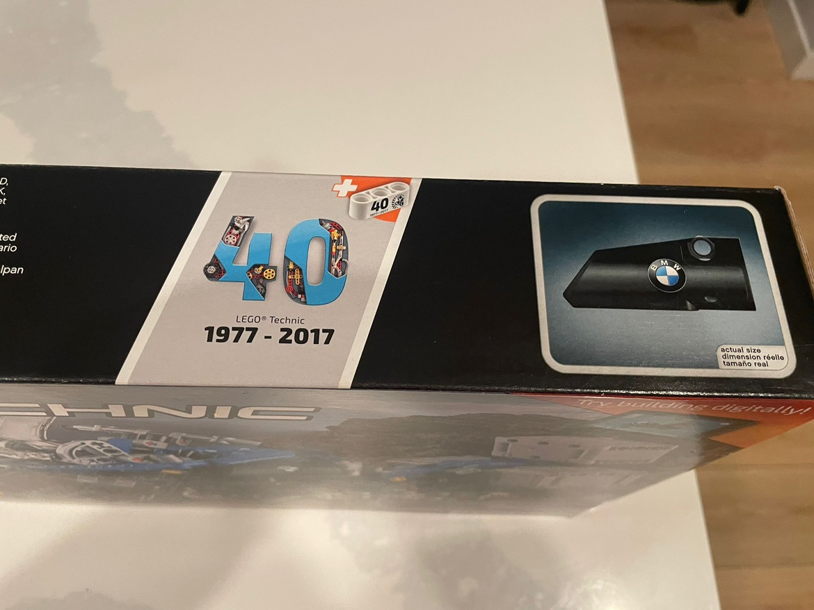 LEGO Technic BMW R 1200 GS Adventure (42063) image indicator(3)