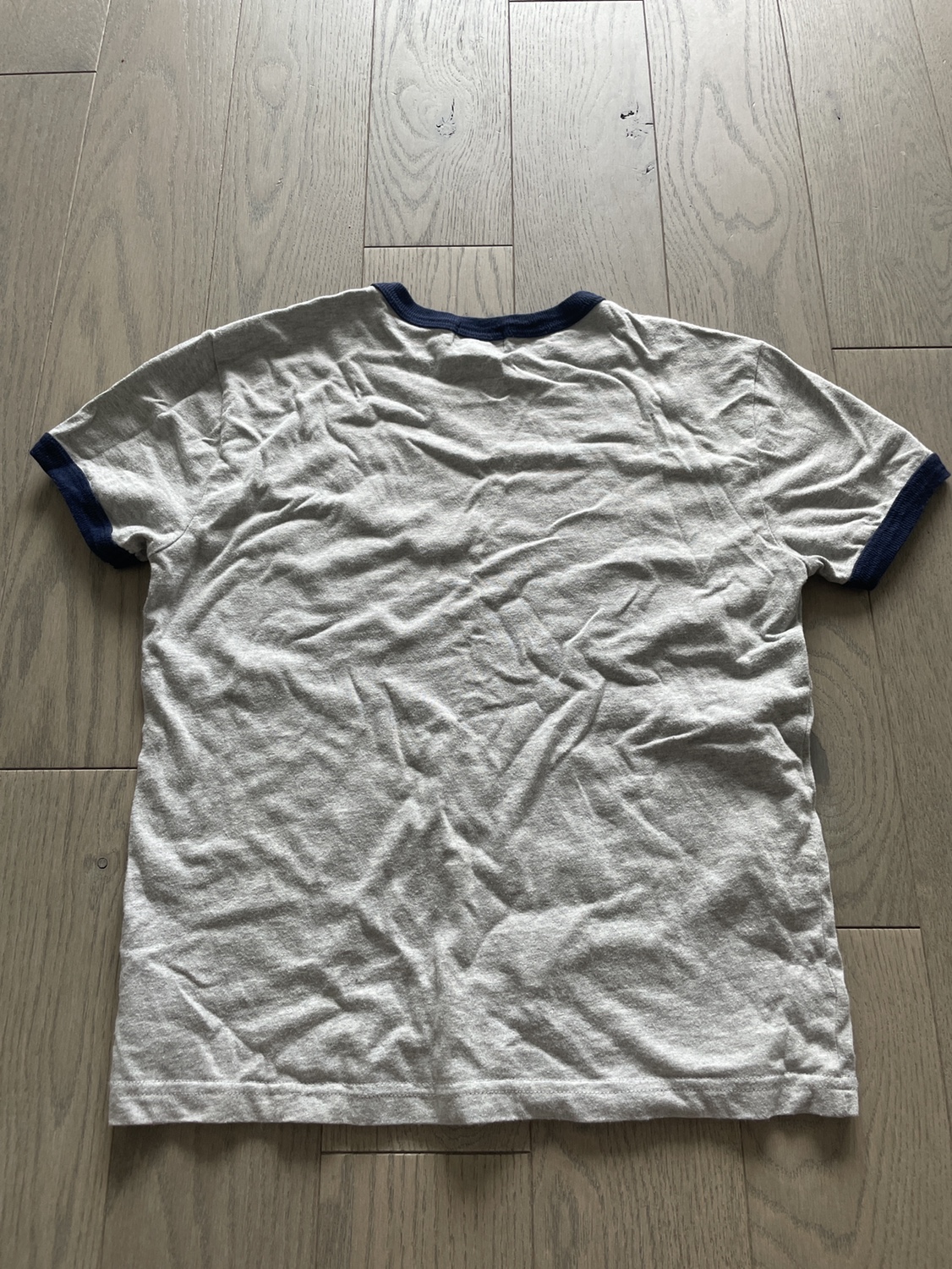 Polo t shirt image indicator(2)