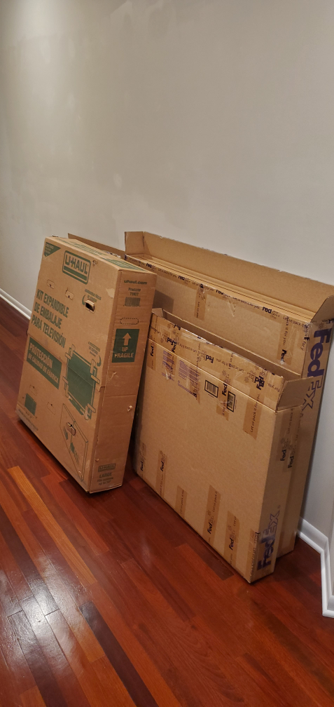 Moving Boxes - expanding TV box, art boxes