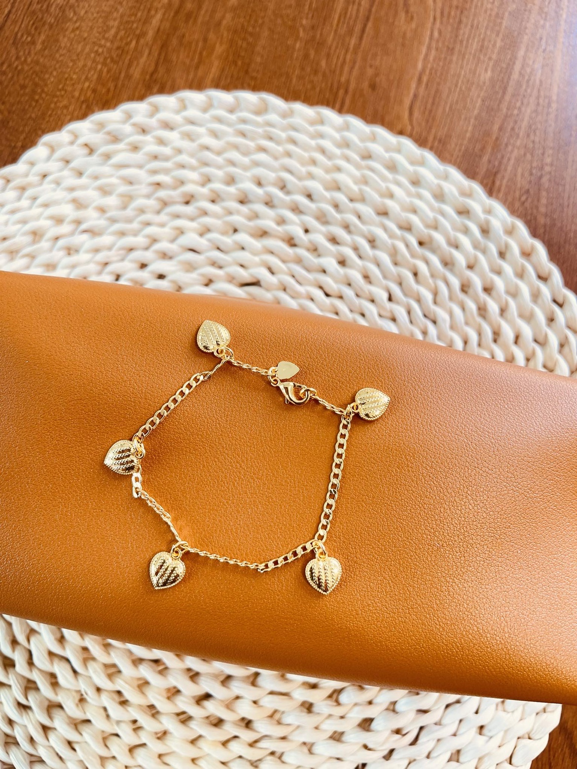 Stylish fashion bracelet thumbnail