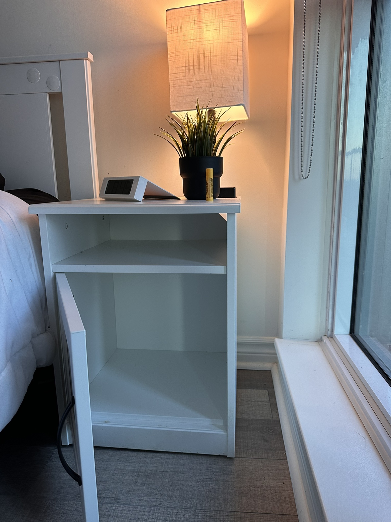Nightstand (Ikea - Songesand)