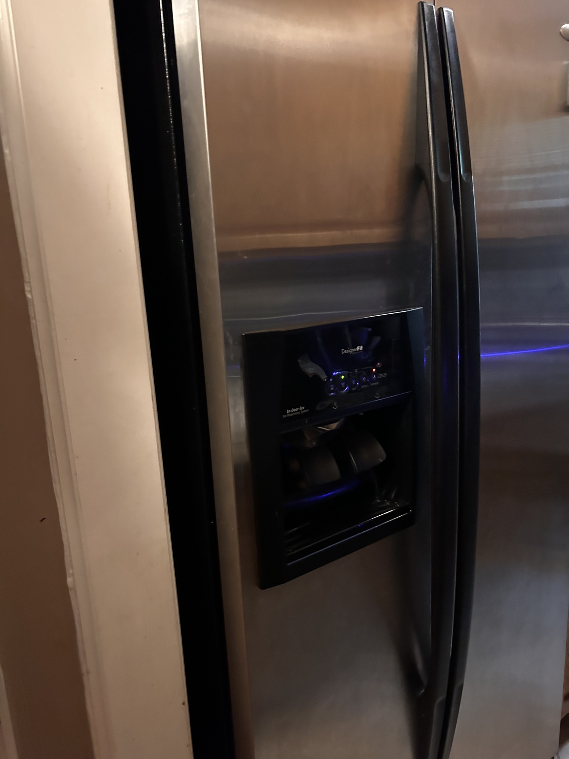 GE Gold Frigerator - photo 5