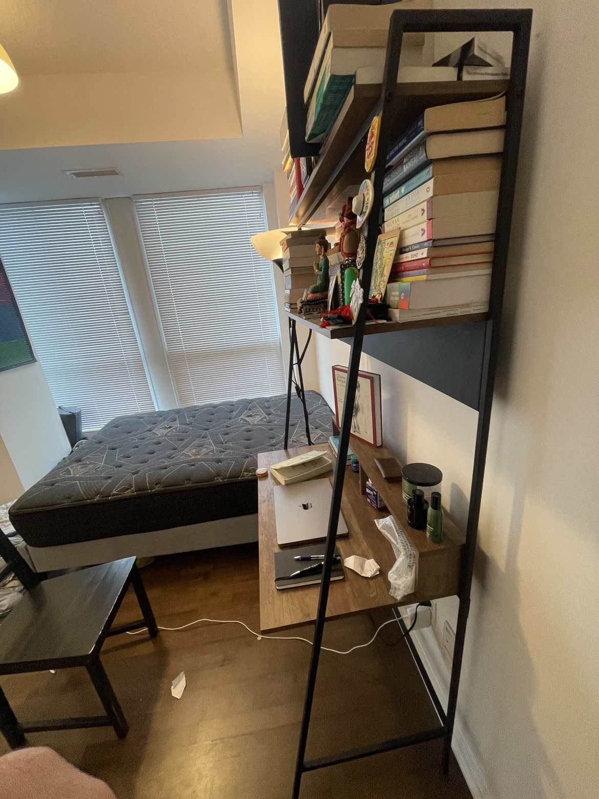 Gorgeous Wayfair Leaning/Ladder Desk for Sale - photo 4