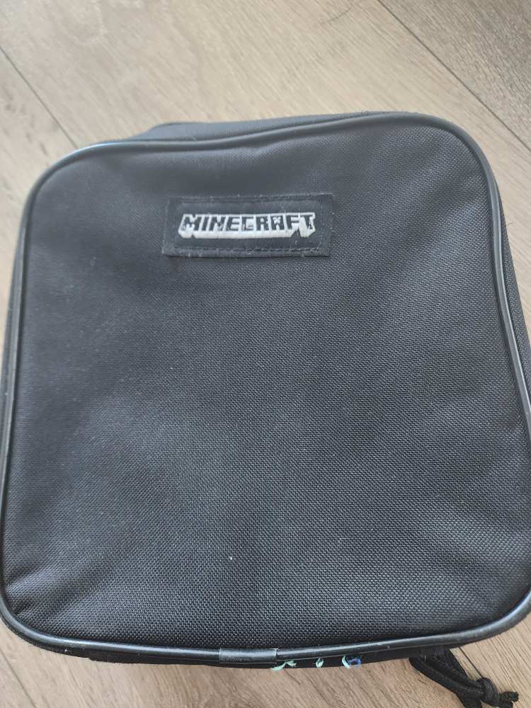 Minecraft cooler bag# freecycle - photo 2