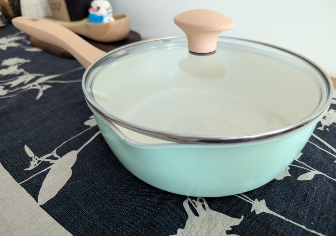 Ceramic 20cm pan, mint green, Korea-made