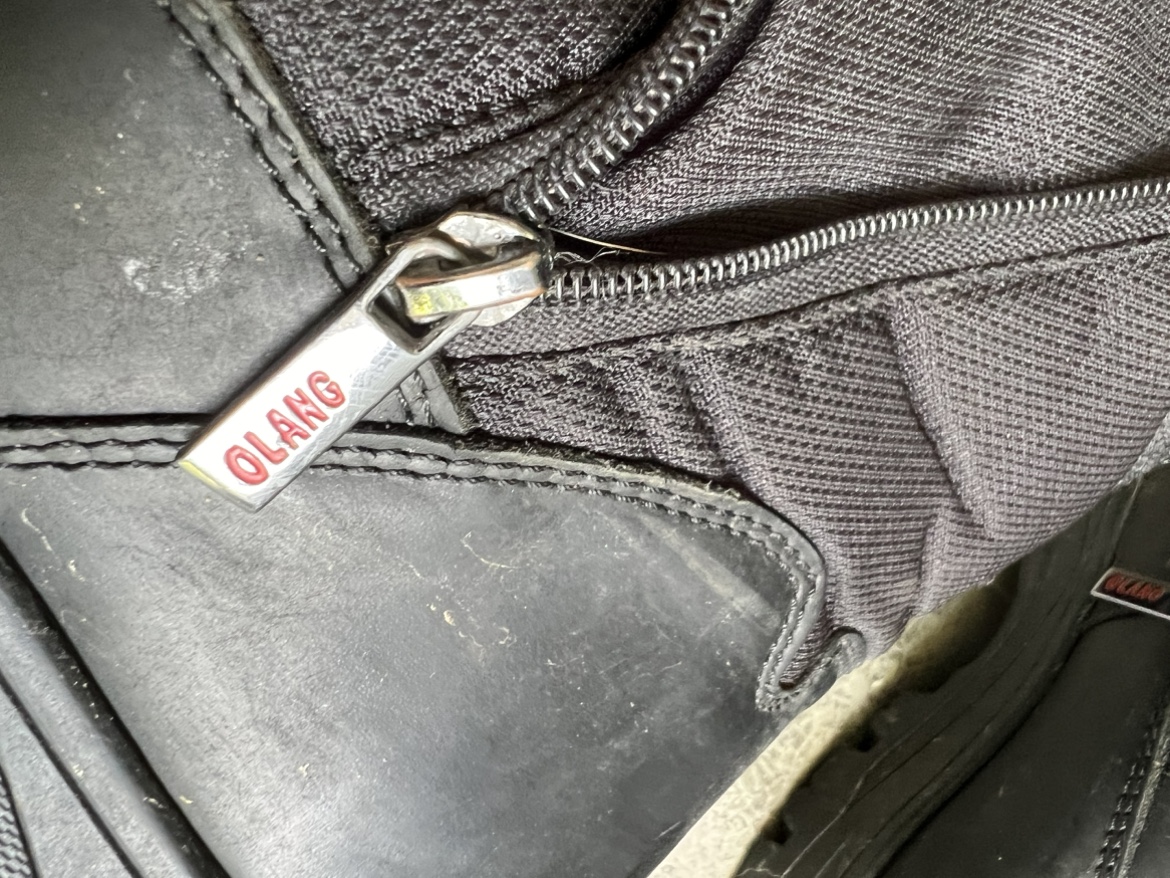 Olang winter boots with crampons - photo 4