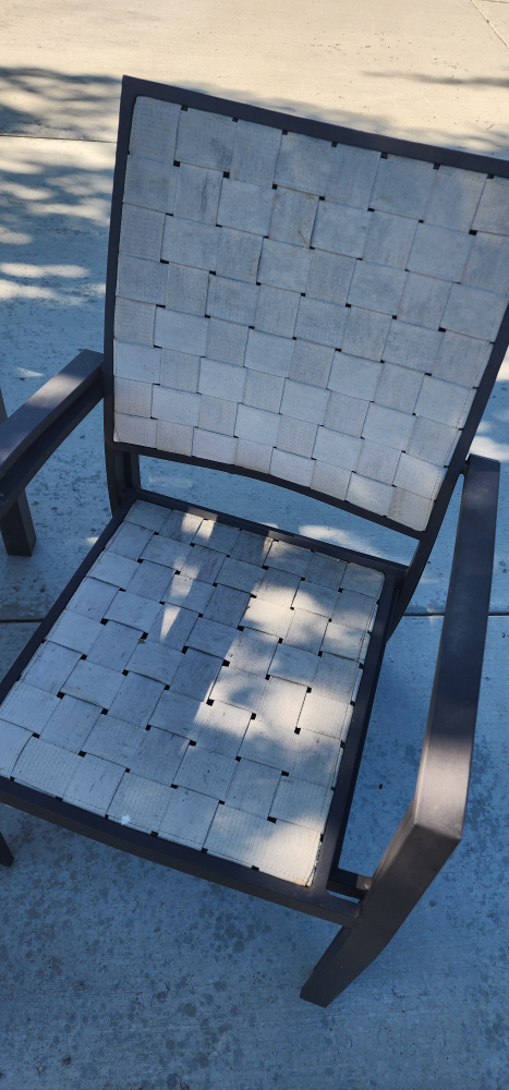 Outdoor Table & Chairs - photo 2