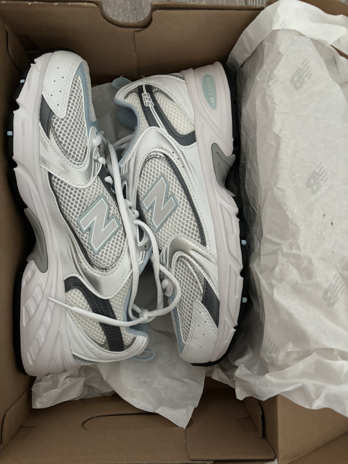Brand new !!!! New Balance shoes 9 women size ! thumbnail