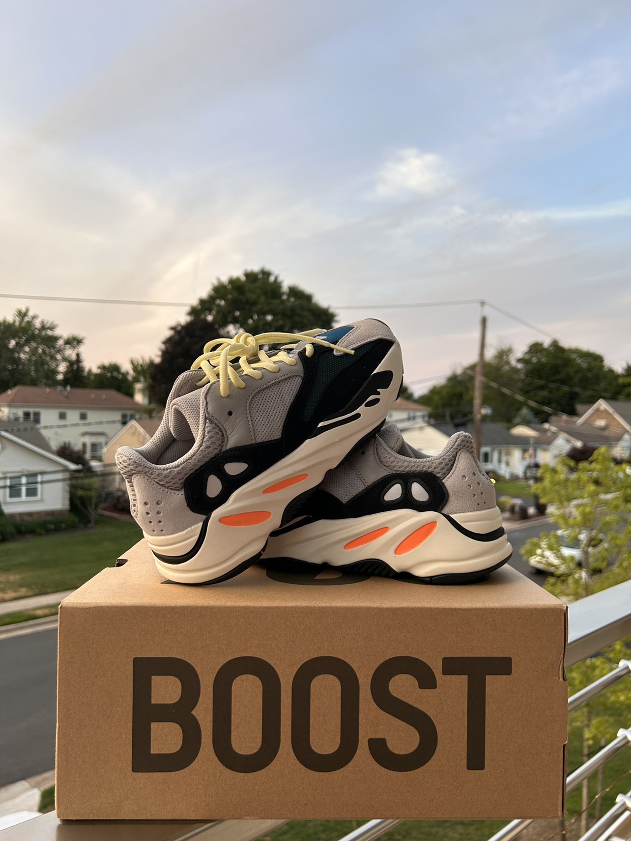 Yeezy 700 Waverunner - photo 3