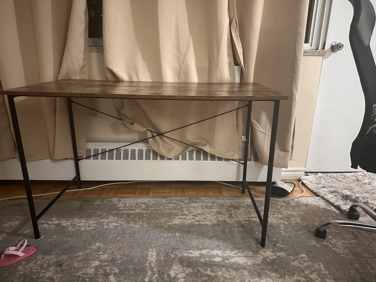 Work or Stufy table - photo 2