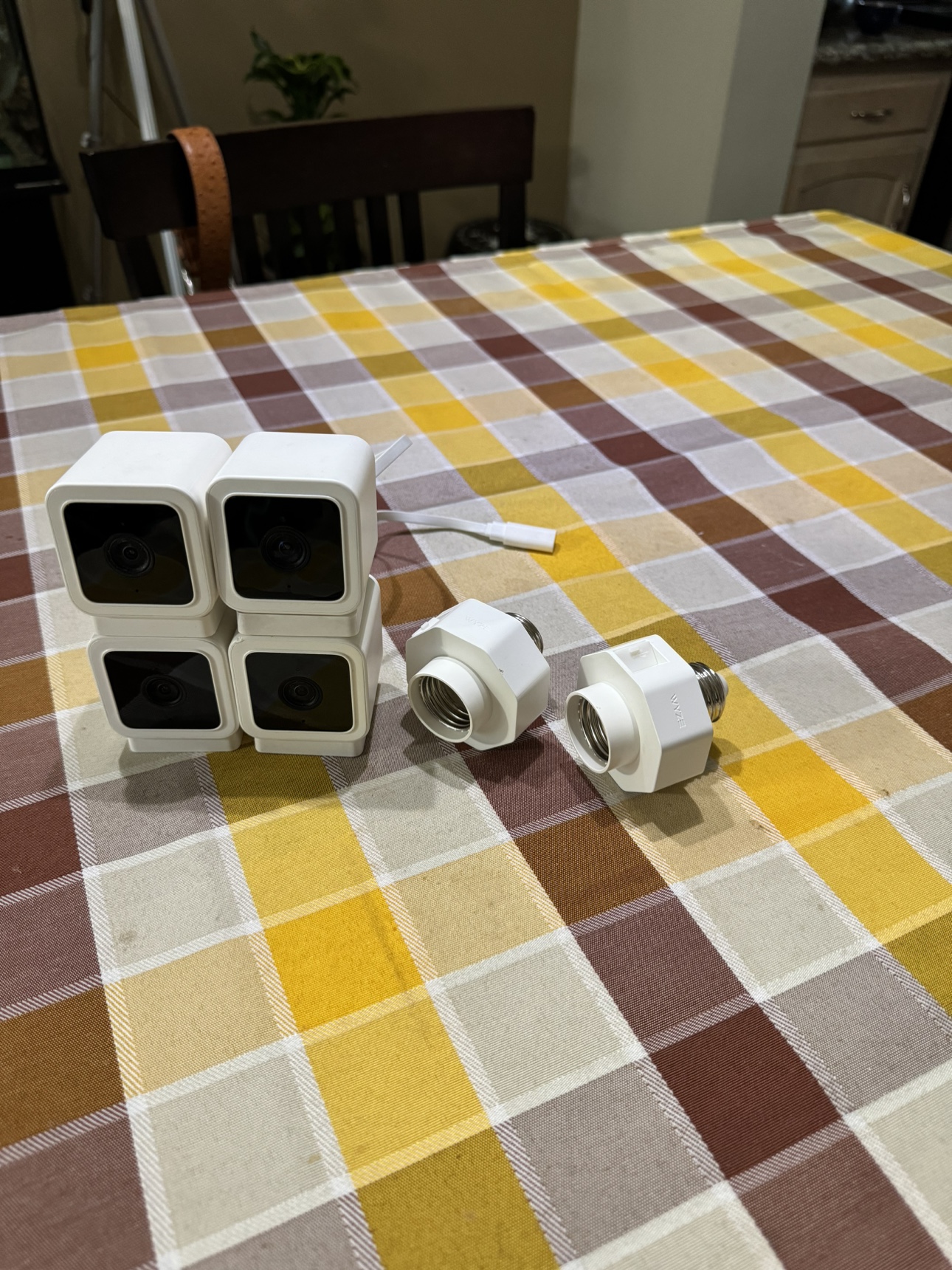 Wyze cam V3 - photo 2