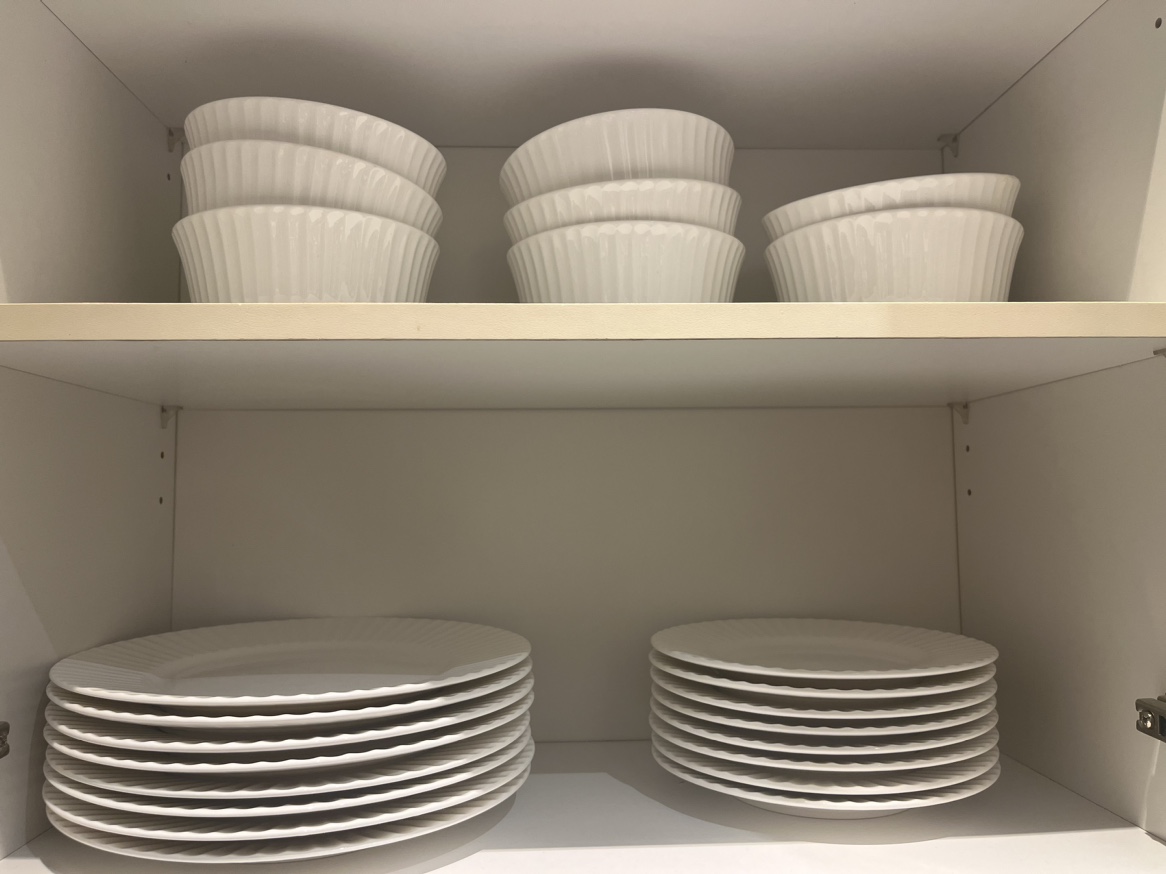 White Stoneware Dinnerware Set (8 settings)