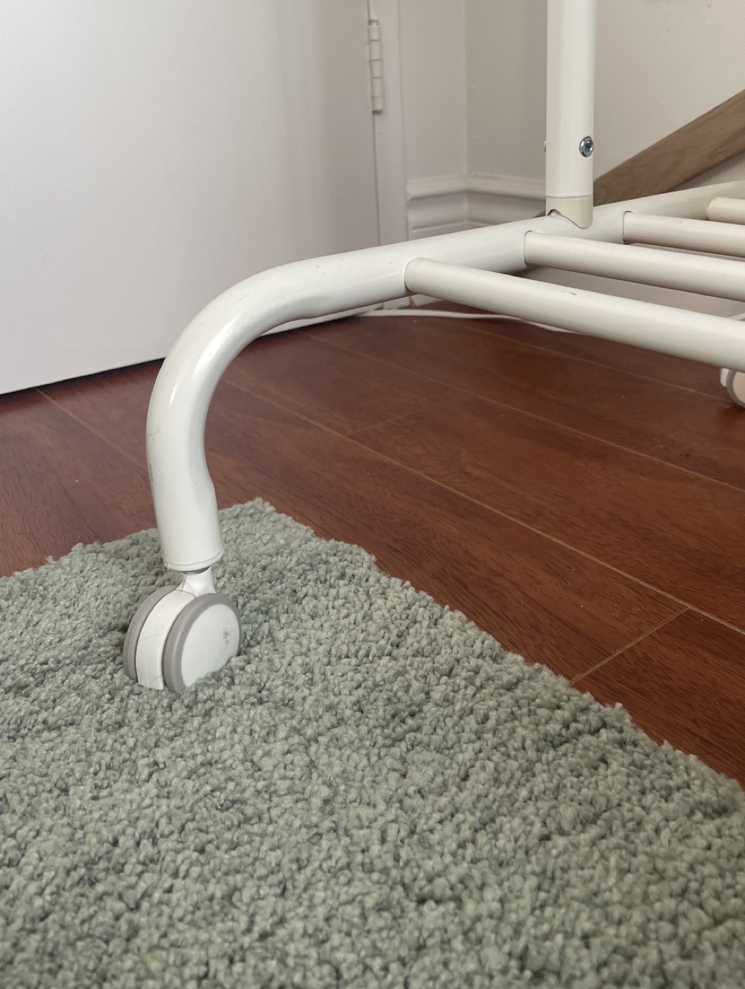IKEA Rigga clothes rack - photo 4