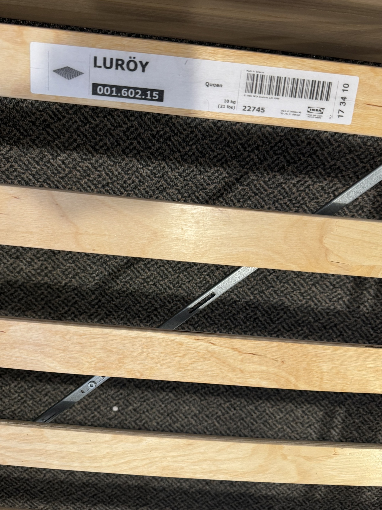 QUEEN SIZE IKEA BED FRAME - photo 4
