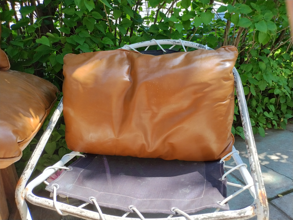 Leather couch cushion set - feather/down fill image indicator(4)