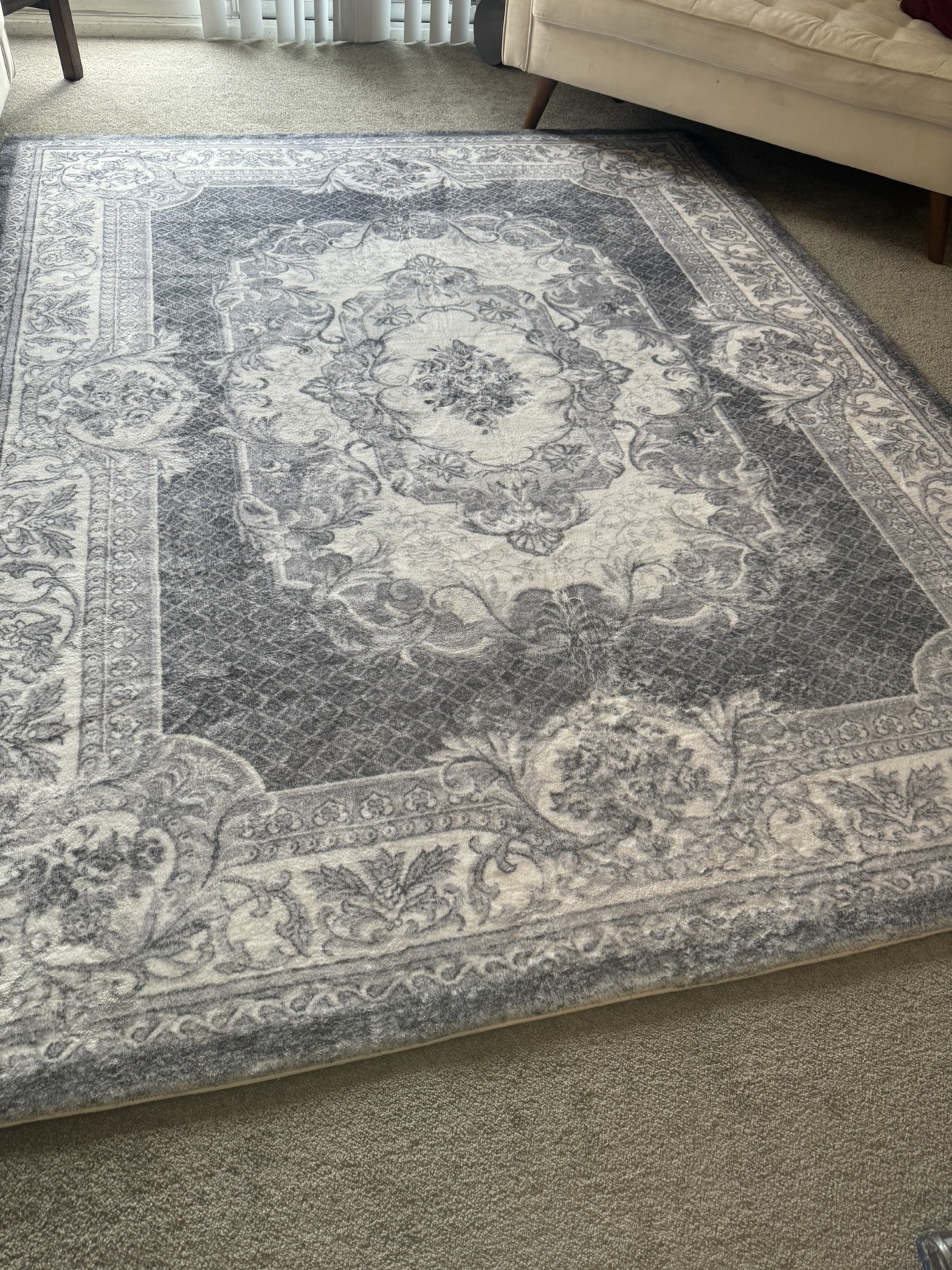 Beautiful grey big size carpet 6/9ft - photo 3