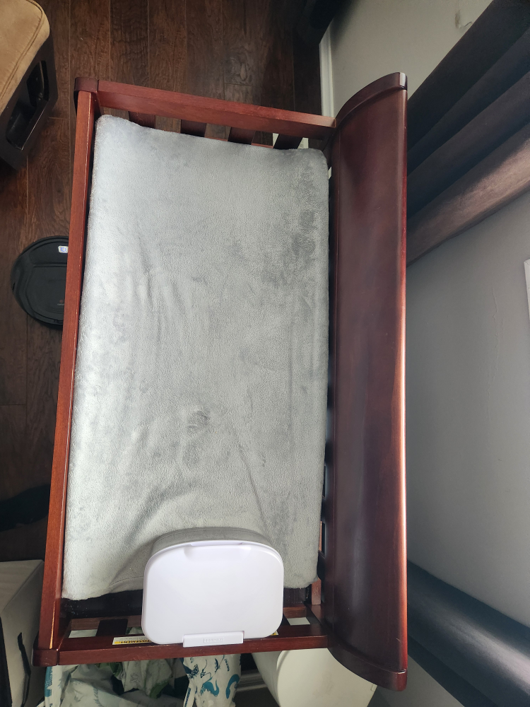 Changing Table with Pad - photo 3