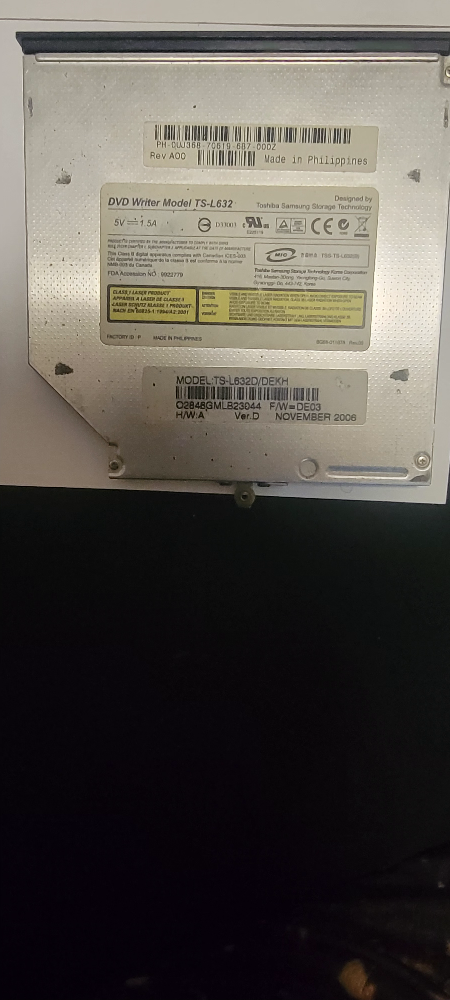 Toshiba/Dell DVD Writer and 1 IBM Floppy disc drive thumbnail