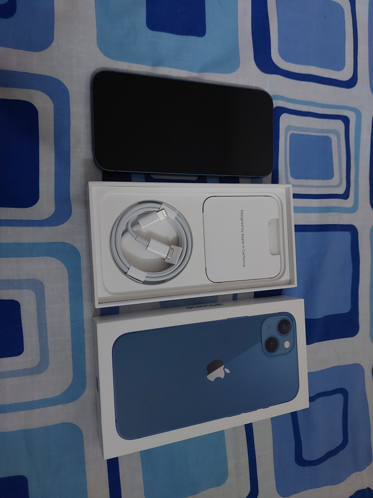 Iphone 13 128GB (Unlocked) - photo 4