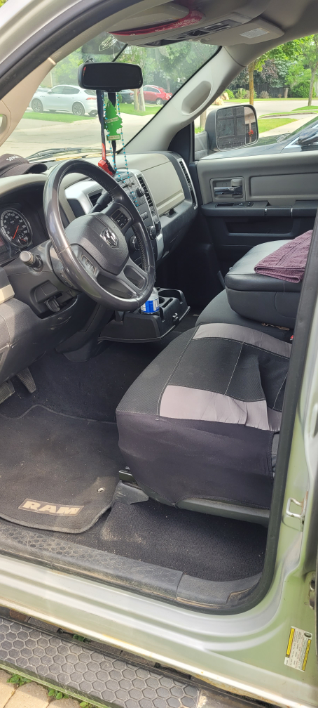 2012 Dodge Ram Truck image indicator(4)