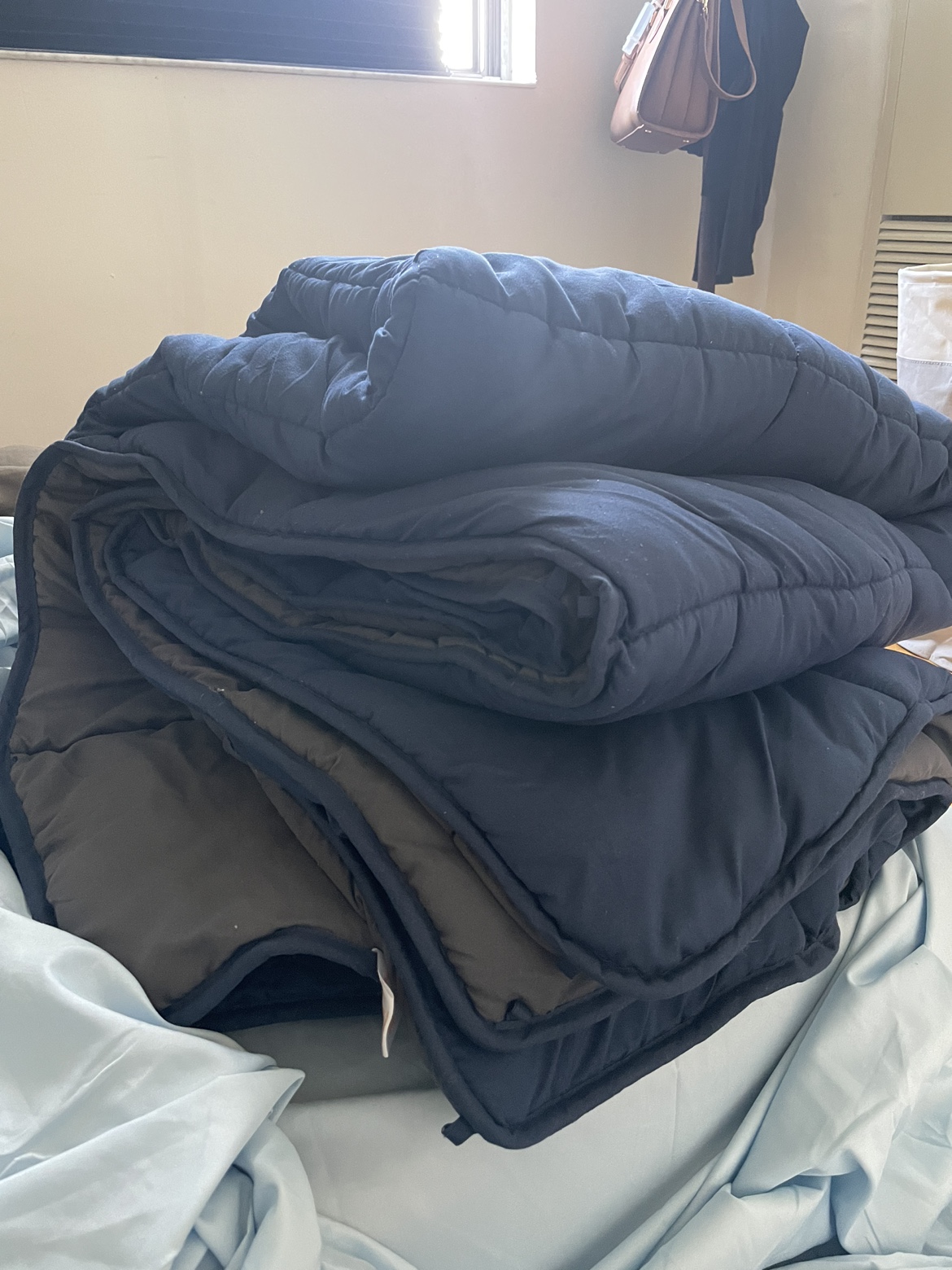 Queen size comforter
