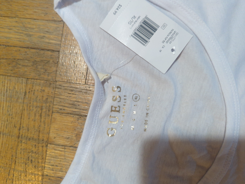 NEW GUESS t-shirt image indicator(2)