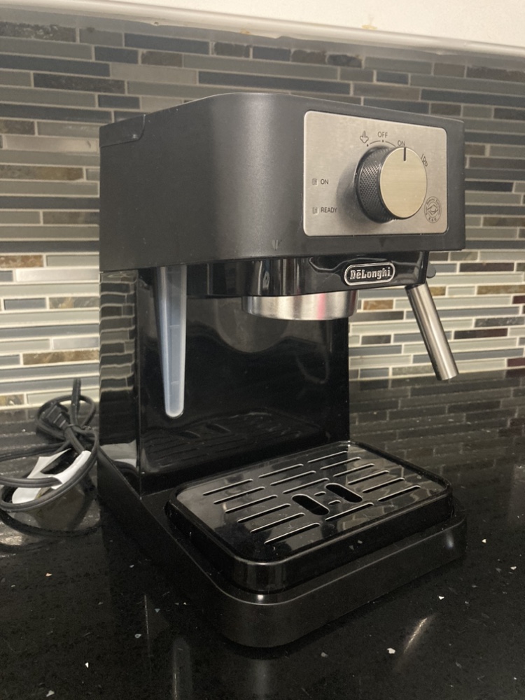 DeLonghi Stilosa Espresso Machine, Black image indicator(2)