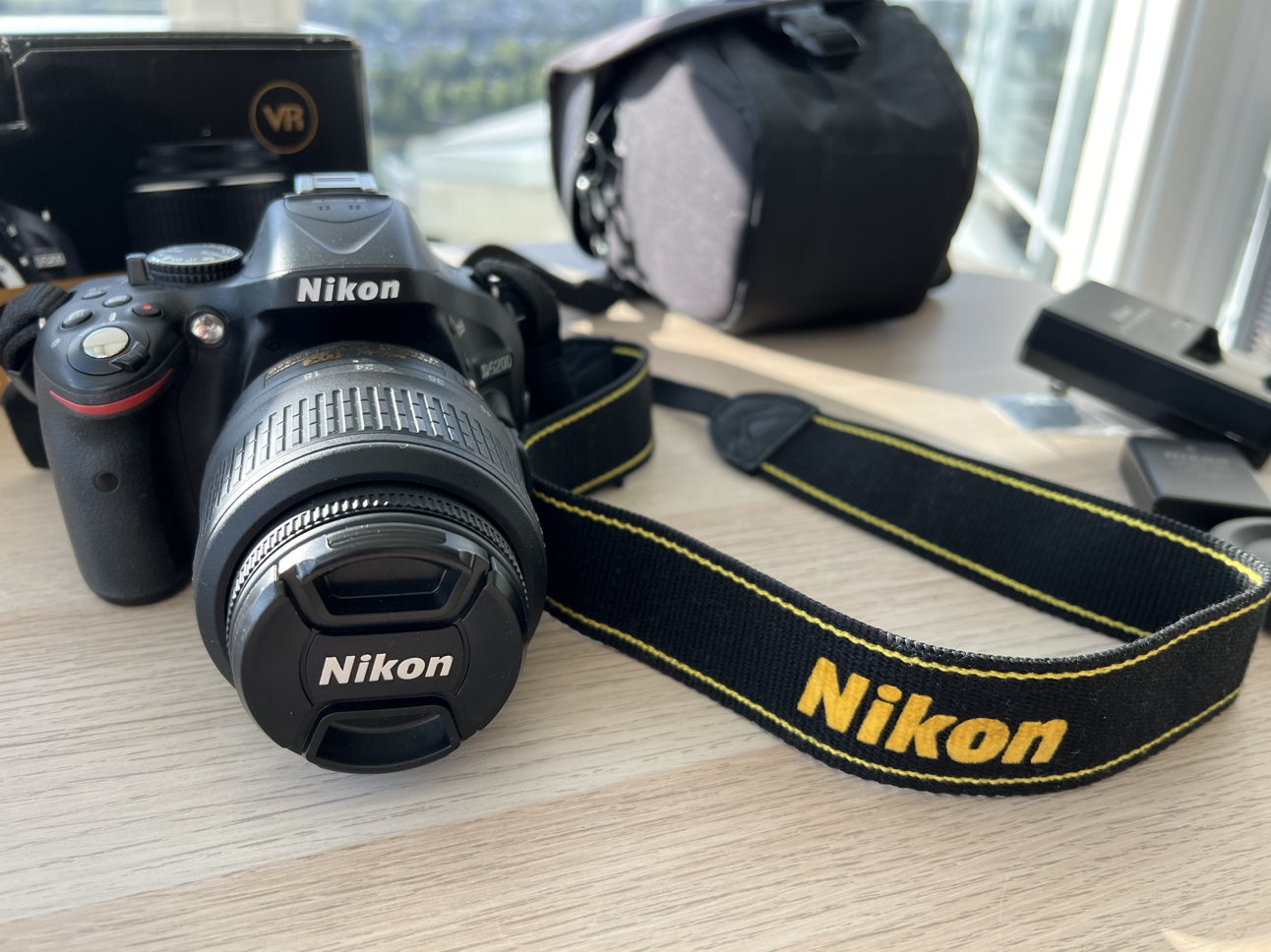 Nikon D5200 camera Kit thumbnail