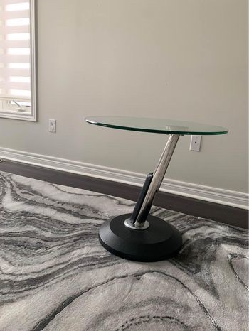 Glass coffee table and end table set - photo 3