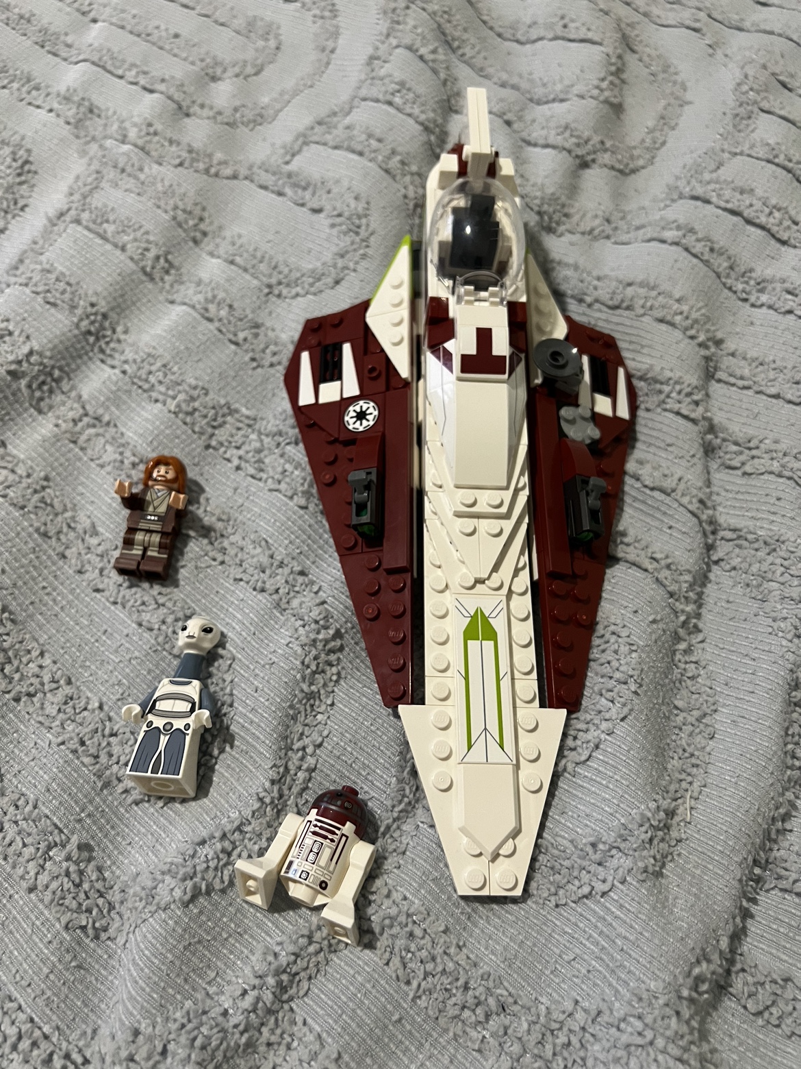 LEGO Obi-Wan Kenobi’s Jedi Starfighter 75333 - photo 2