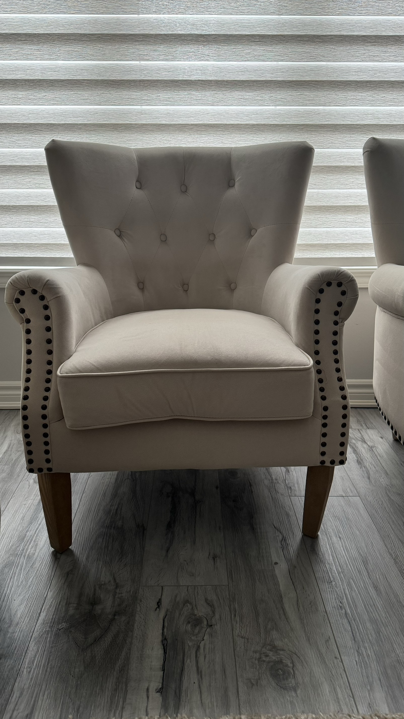 living room accent chairs