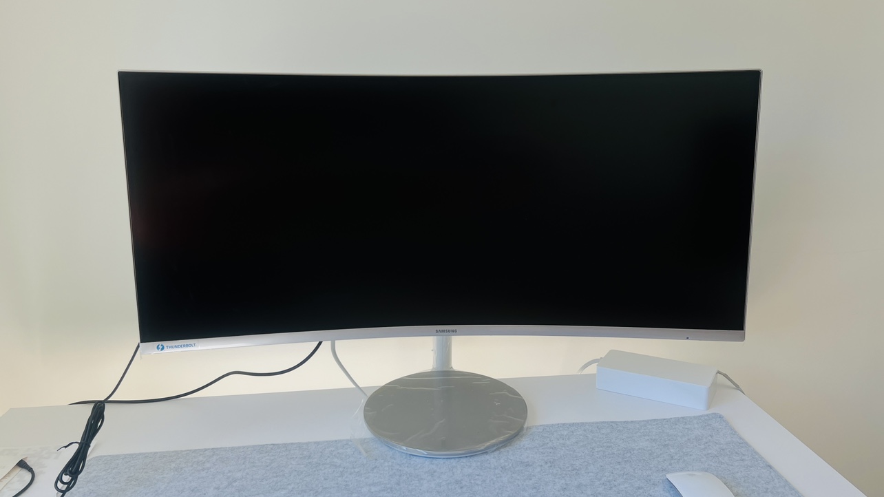 Samsung curved monitor 34inch