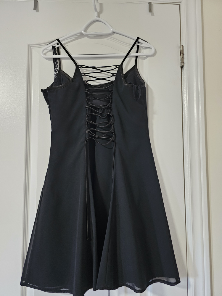 Little black dress - photo 2