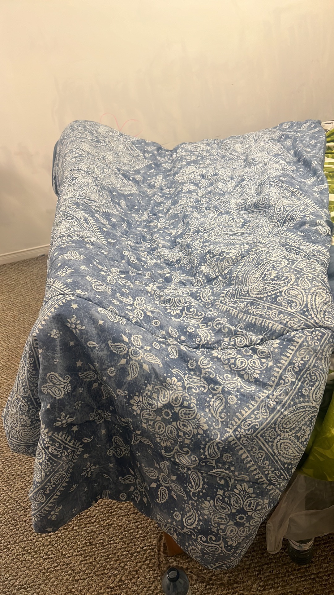 Comforters thumbnail