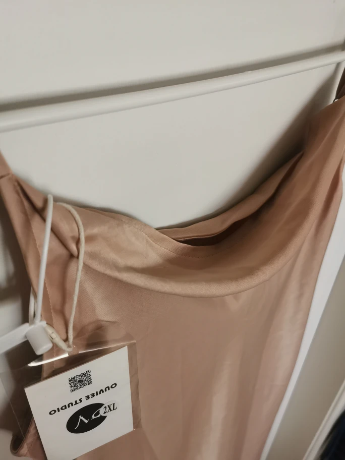 long dress image indicator(3)