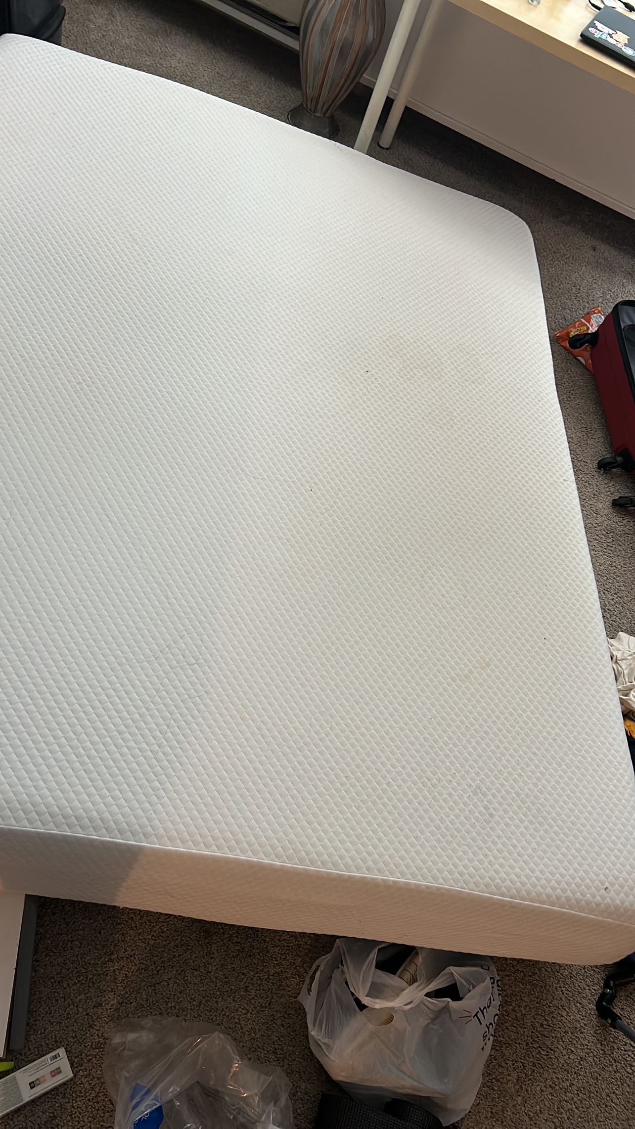 Queen size foam mattress - photo 2