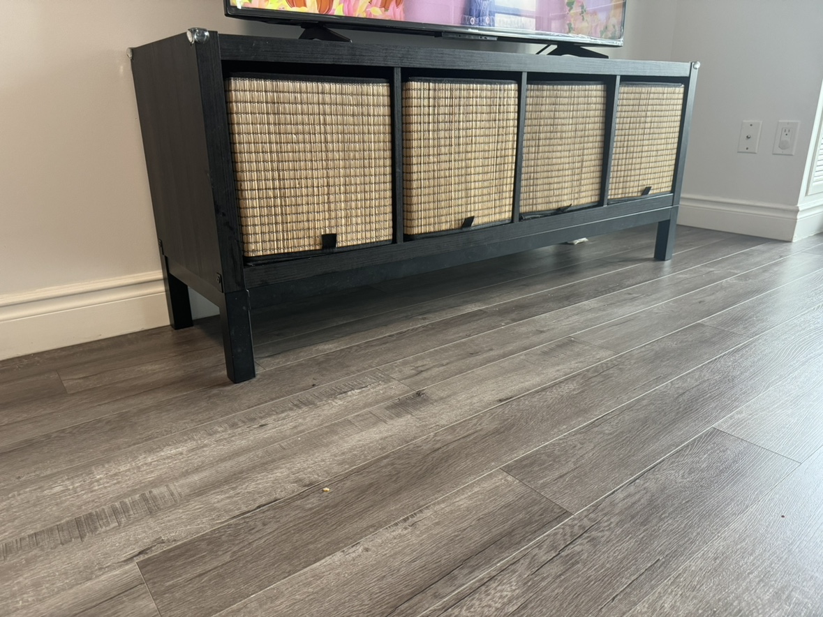 Tv cabinet without baskets